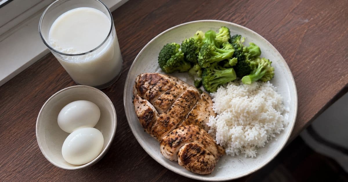 Wie viel Protein pro Tag für Muskelaufbau? Die ehrliche Antwort